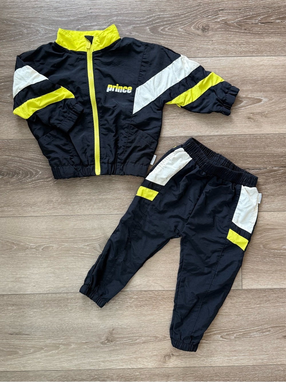 Vintage Prince Black & Yellow Baby Boy Tracksuit set Sweatpants and Jacket - Picture 7 of 7